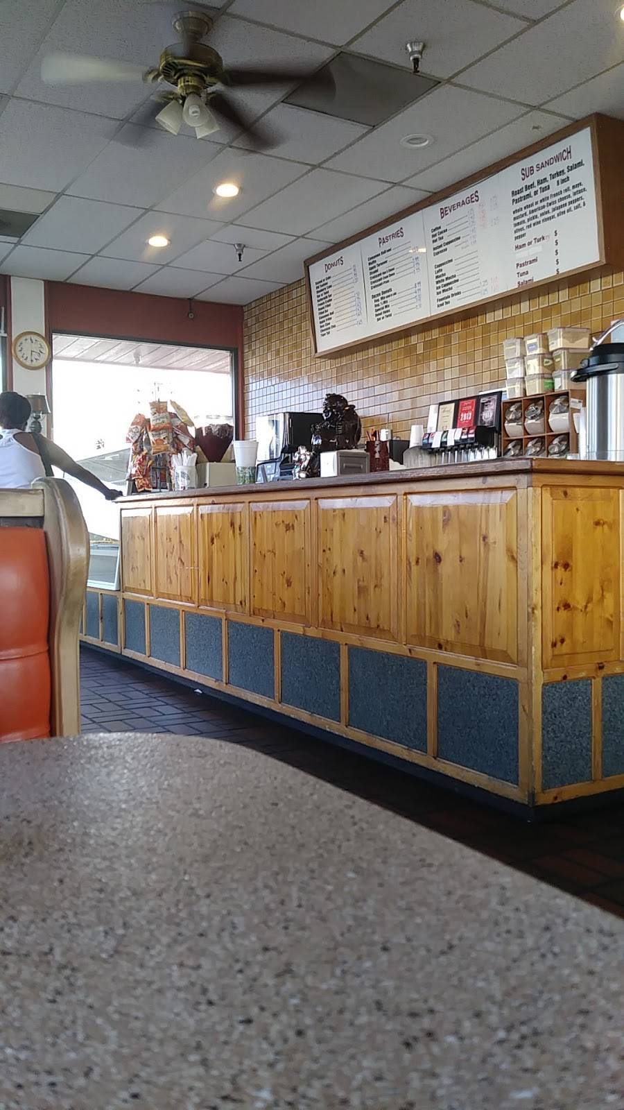 Donut Kings | bakery | 260 W Main St, Merced, CA 95340, USA | 2093835411 OR +1 209-383-5411