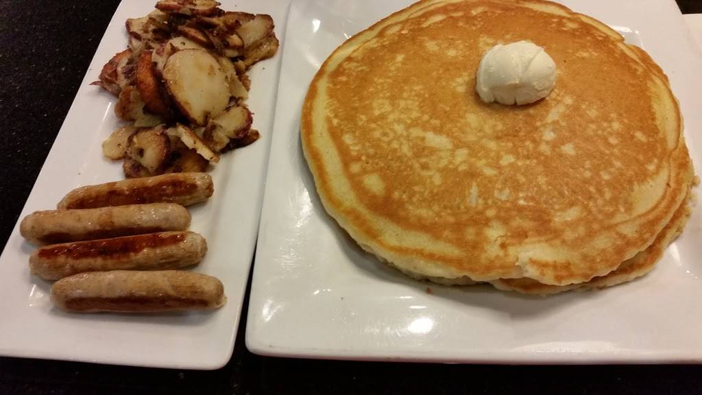 Kekes Breakfast Cafe | restaurant | 4250 Alafaya Trail #100, Oviedo, FL 32765, USA | 4075421400 OR +1 407-542-1400