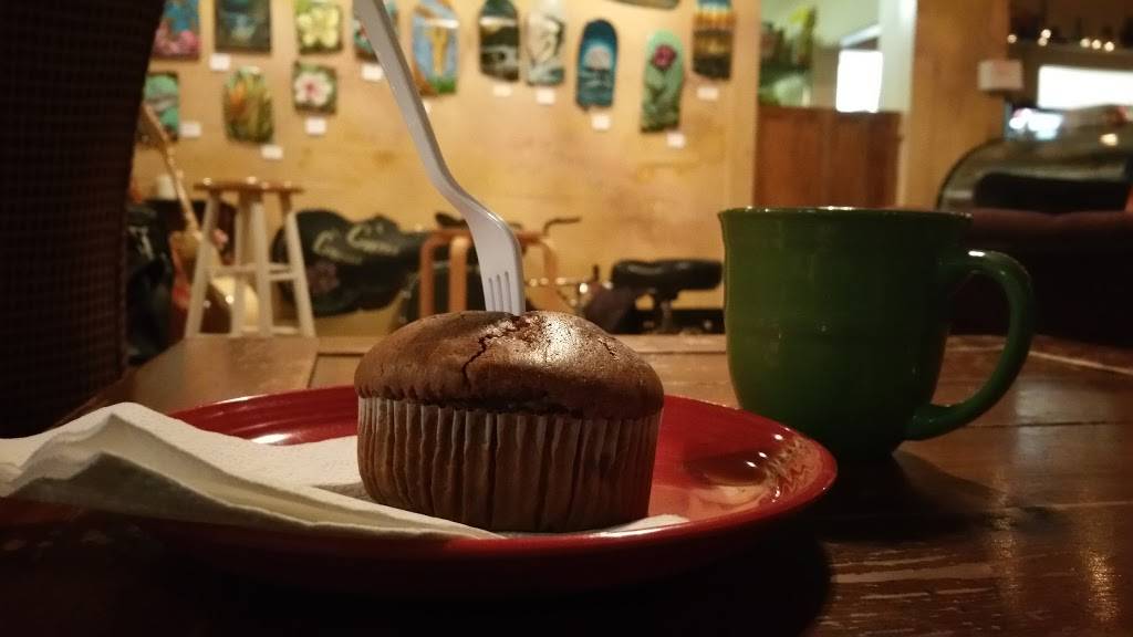 McClains Coffeehouse | cafe | 817 N Harbor Blvd, Fullerton, CA 92832, USA | 7145255282 OR +1 714-525-5282