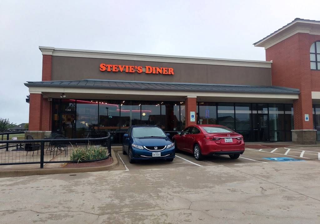 Stevies Diner | restaurant | 5500 N Tarrant Pkwy #132, Fort Worth, TX 76244, USA | 8176560822 OR +1 817-656-0822