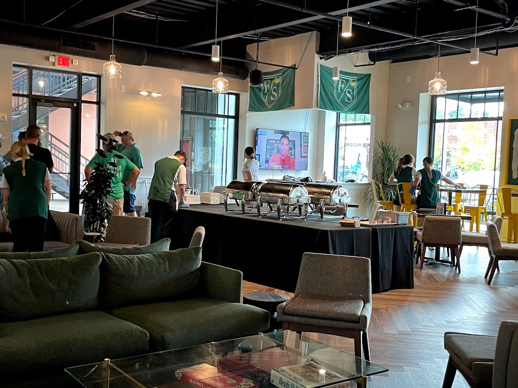 Fairway Social | restaurant | 240 S Main St, Alpharetta, GA 30009, USA | 4706571448 OR +1 470-657-1448