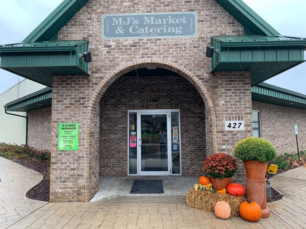 M Js Market & Catering | restaurant | 427 W Sumner St, Hartford, WI 53027, USA | 2626700400 OR +1 262-670-0400