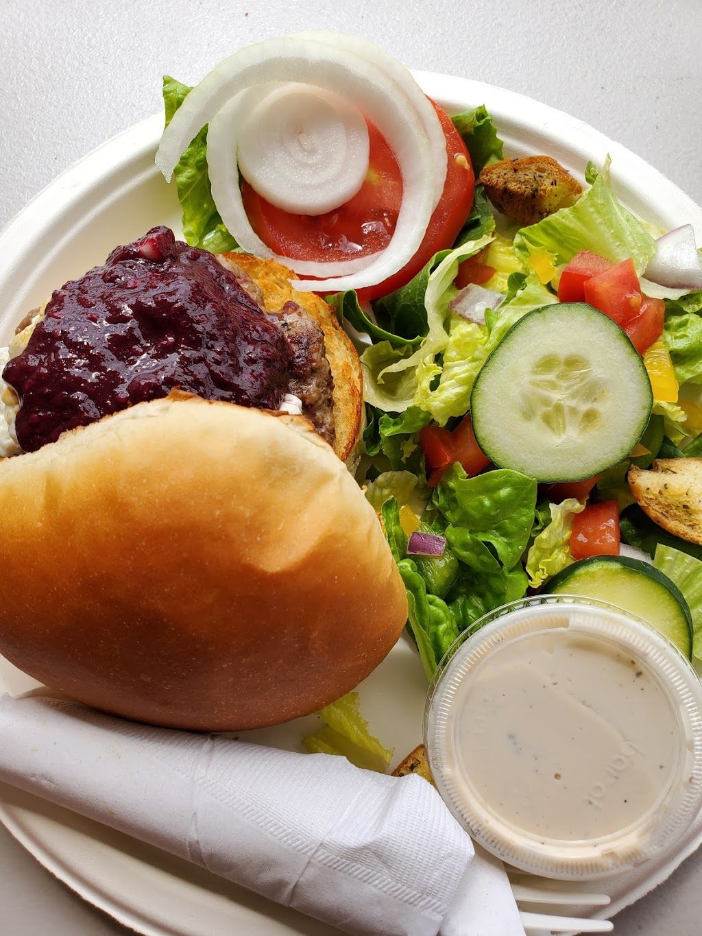 Stanleys Snack Shack | restaurant | 18057 Mahogany Rd, Honey Creek, IA 51542, USA | 4026900178 OR +1 402-690-0178