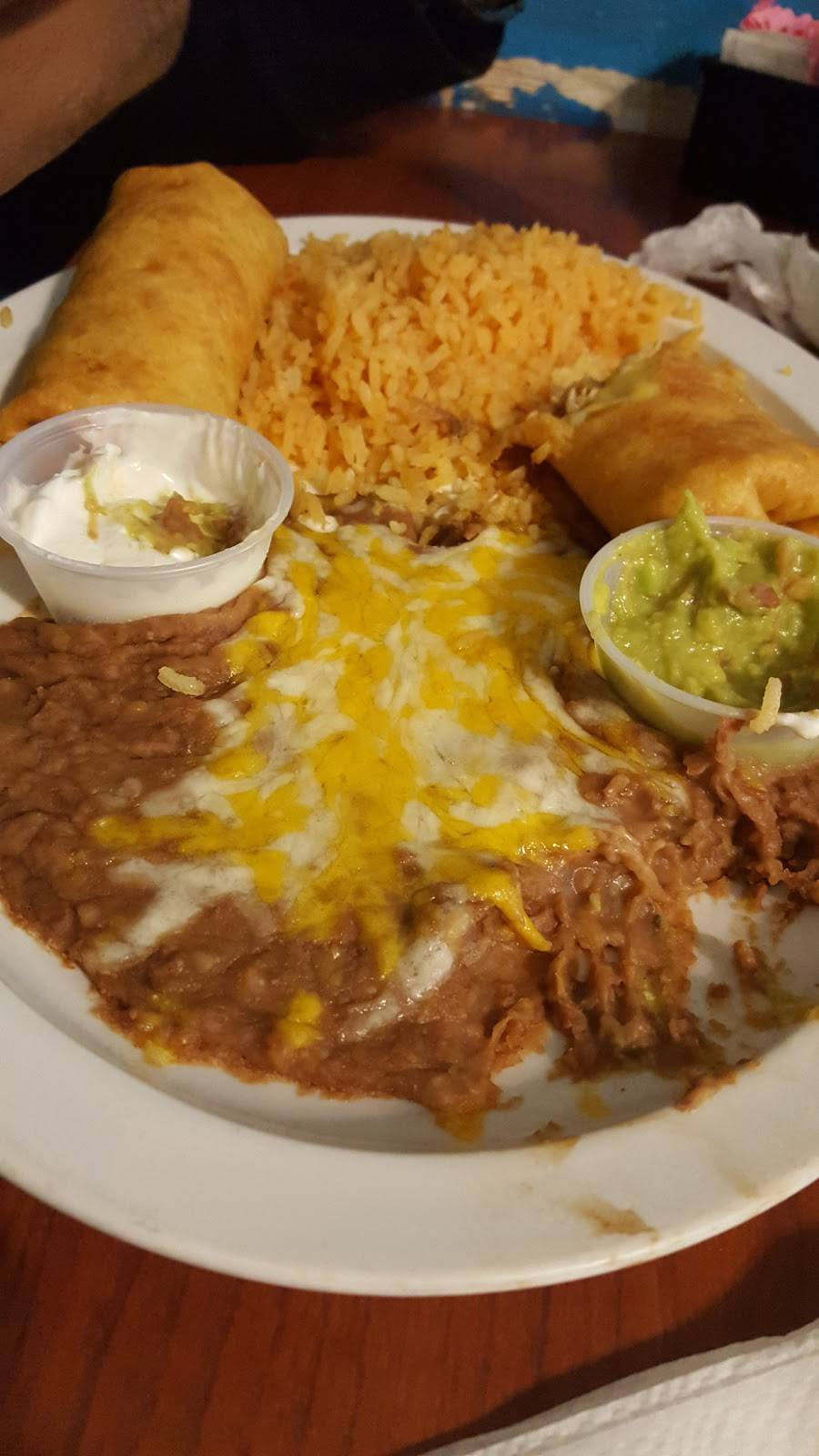 Super Mex | restaurant | 17210 Pacific Coast Hwy, Huntington Beach, CA 92648, USA | 5625924849 OR +1 562-592-4849