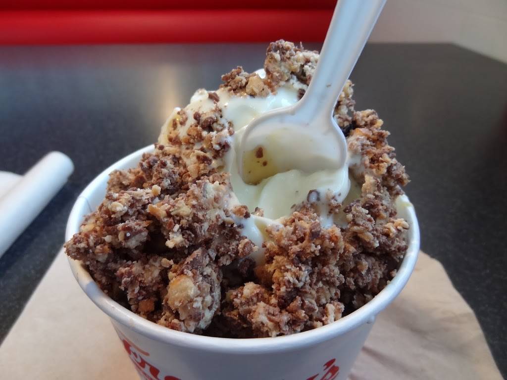 Freddys Frozen Custard & Steakburgers | restaurant | 327 Mile of Cars Way, National City, CA 91950, USA | 6194345649 OR +1 619-434-5649