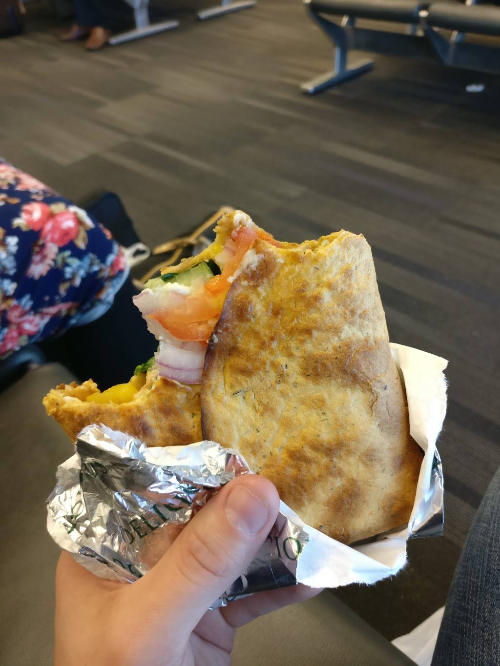 La Tapenade Mediterranean Cafe | restaurant | Philadelphia International Airport, 8000 Essington Ave, Philadelphia, PA 19153, USA | 2159376937 OR +1 215-937-6937