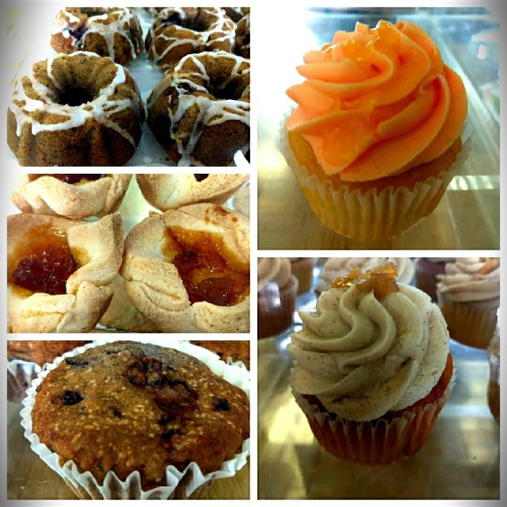 T&E Catering and Flying Elephant Pastries | restaurant | 12130 E Lynchburg Salem Turnpike #4, Forest, VA 24551, USA | 4346162386 OR +1 434-616-2386