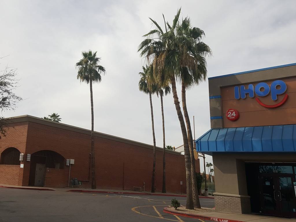 IHOP | restaurant | Arizona State University, Tempe Campus, 705 S Rural Rd, Tempe, AZ 85281, USA | 4803036585 OR +1 480-303-6585