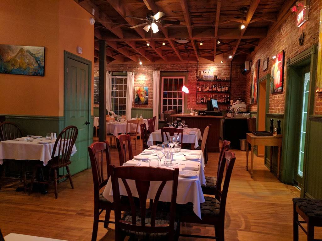 Le Canard Gourmand | restaurant | 188 Rue Principale E, Farnham, QC J2N 1L4, Canada | 4503371229 OR +1 450-337-1229