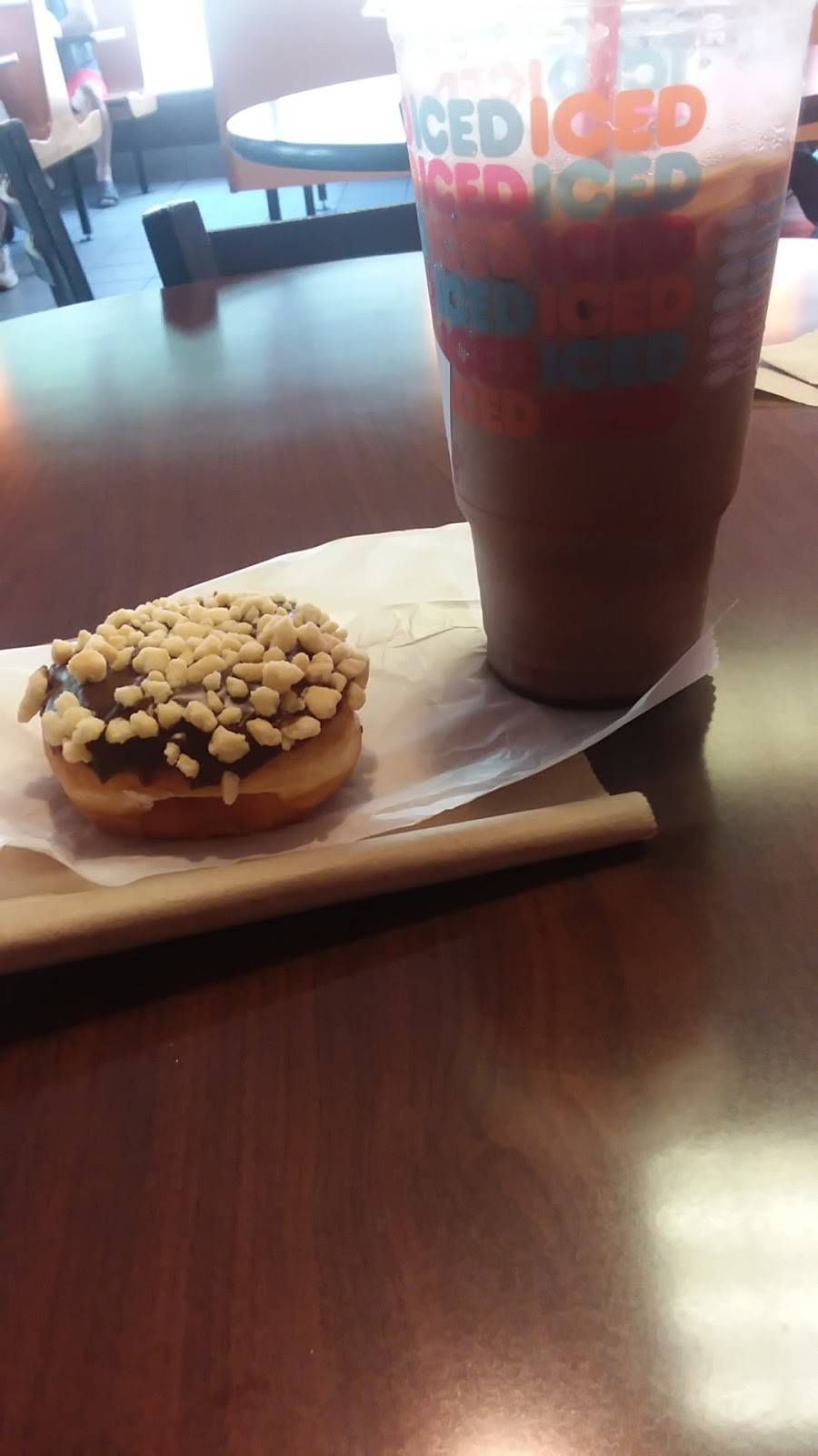 Dunkin | bakery | 200 W Sunbury St, Shamokin, PA 17872, USA | 5706480387 OR +1 570-648-0387