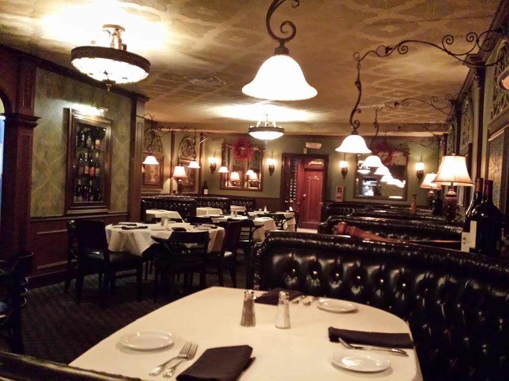 Valley Inn Restaurant and Martini Bar | restaurant | 4557 Sherman Oaks Ave, Sherman Oaks, CA 91403, USA | 8187841163 OR +1 818-784-1163