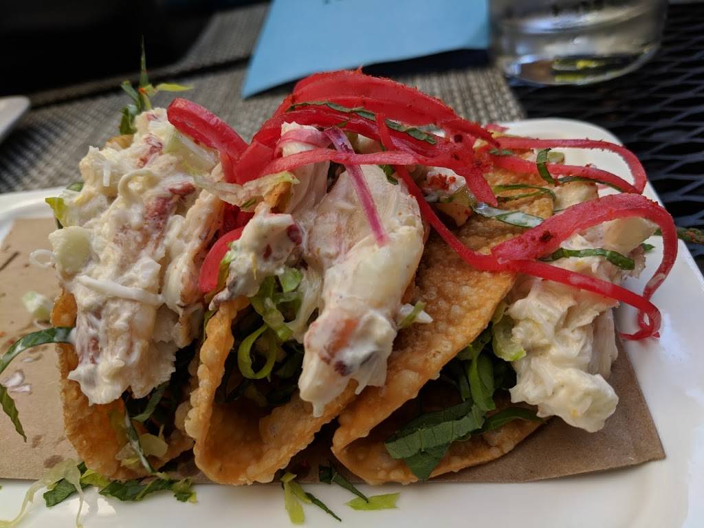 Willis | Seafood & Raw Bar | restaurant | 403 Healdsburg Ave, Healdsburg, CA 95448, USA | 7074339191 OR +1 707-433-9191