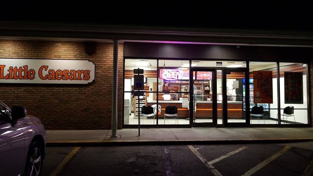 Little Caesars Pizza | meal takeaway | 208 Tallmadge Cir, Tallmadge, OH 44278, USA | 3306301333 OR +1 330-630-1333