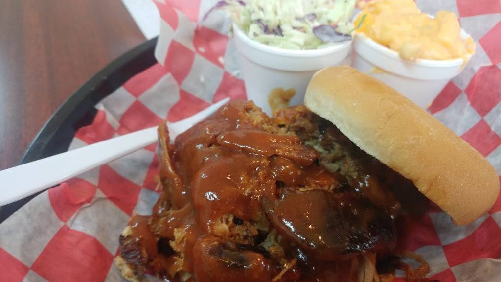 Smokin Rs BBQ | restaurant | 27792 Old 41 Rd, Bonita Springs, FL 34135, USA | 2393489555 OR +1 239-348-9555