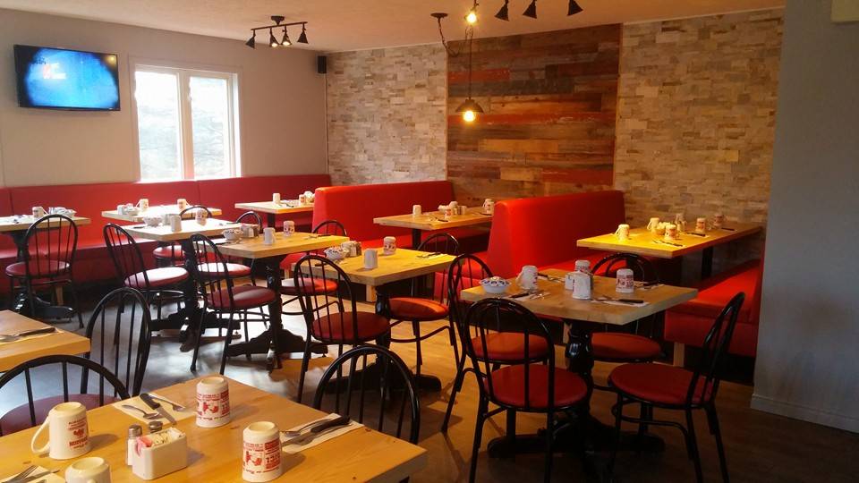 Resto St-Denis Poulet Pizza | restaurant | 1730 222 Rte, Saint-Denis-de-Brompton, QC J0B 2P0, Canada | 8198462525 OR +1 819-846-2525