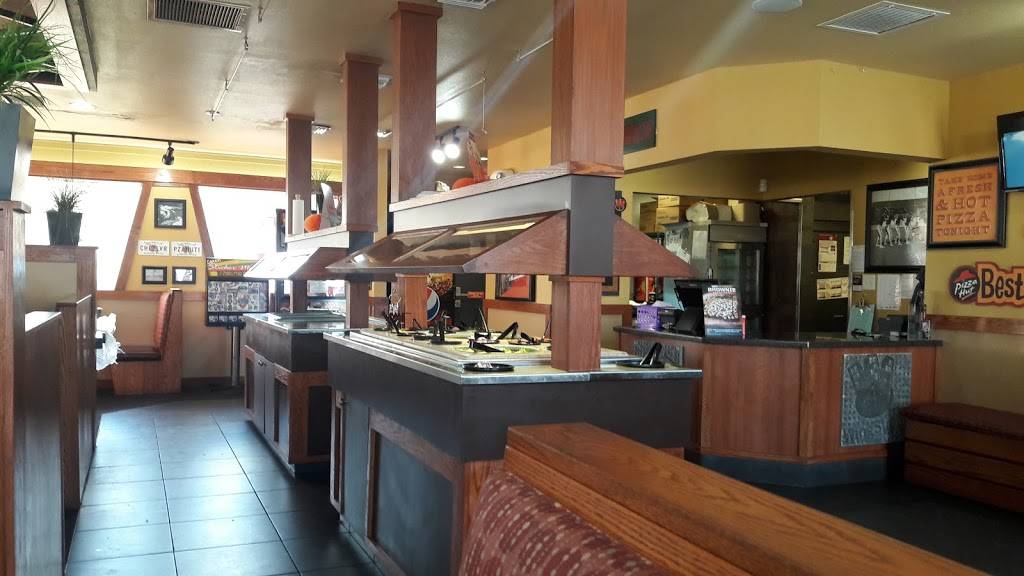 Pizza Hut | meal takeaway | 11498 S Cleveland Ave S, Fort Myers, FL 33907, USA | 2399364871 OR +1 239-936-4871