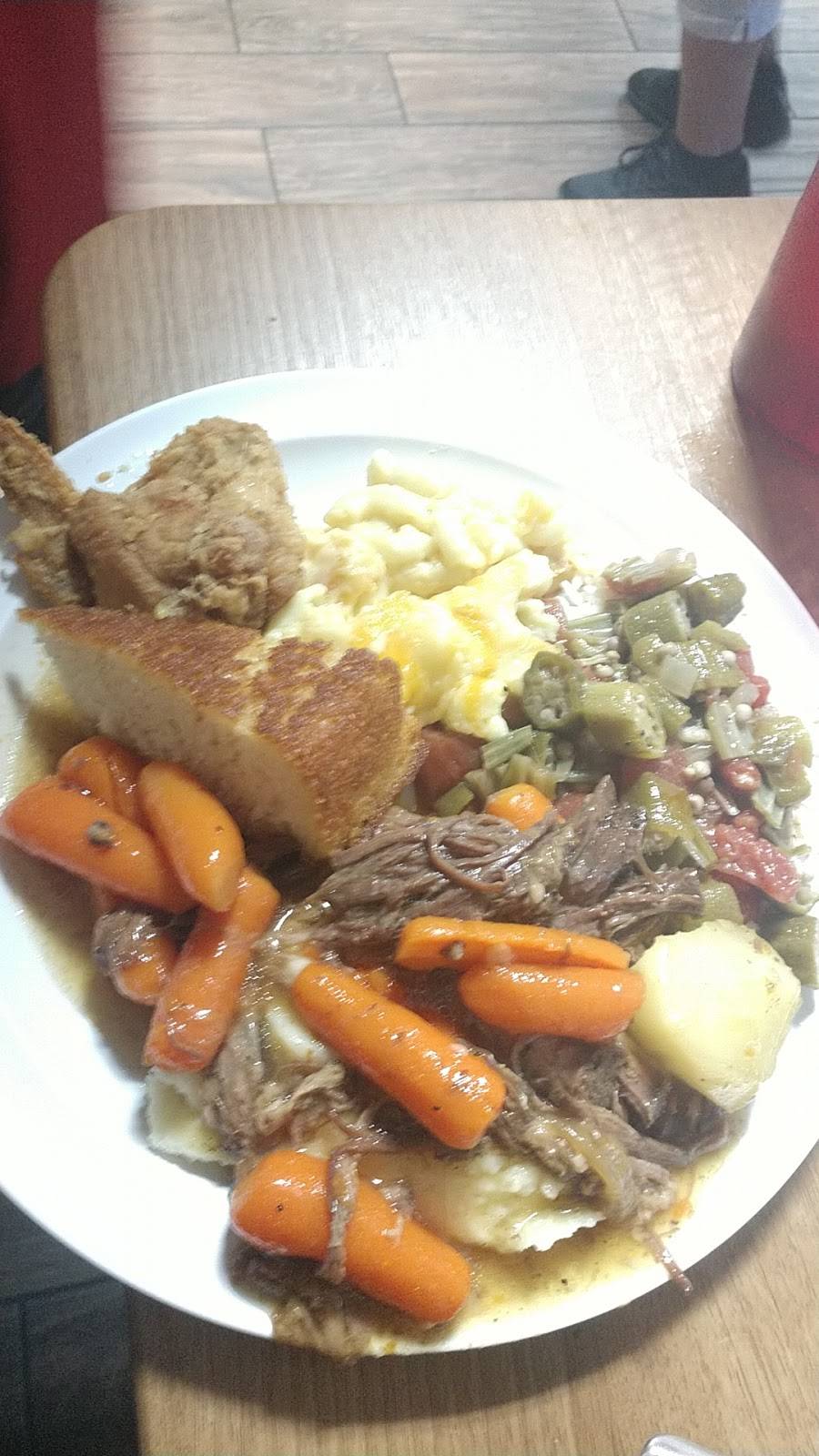 Farmers Market Restaurant Buffet | restaurant | 522 N Market Blvd, Webster, FL 33597, USA | 3525691220 OR +1 352-569-1220