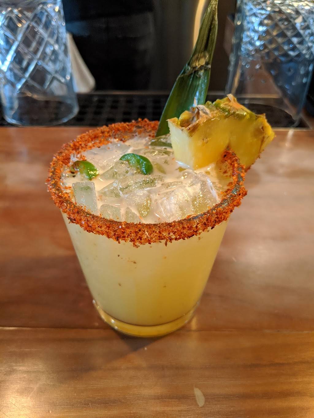 Perla Mexican Cuisine | restaurant | 400 W 4th St, Santa Ana, CA 92701, USA | 7143165421 OR +1 714-316-5421