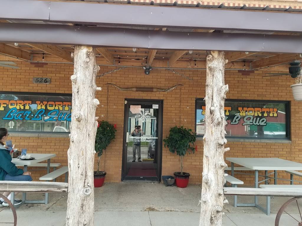Fort Worth | restaurant | 526 S 5th St, Keokuk, IA 52632, USA | 3195249880 OR +1 319-524-9880