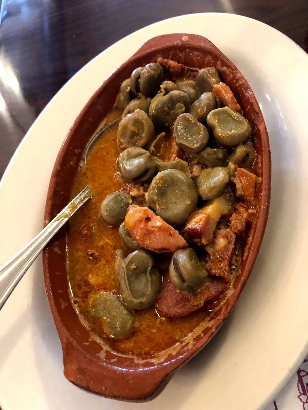 Mimo Restaurant | restaurant | 1528 Acushnet Ave, New Bedford, MA 02746, USA | 5089978779 OR +1 508-997-8779