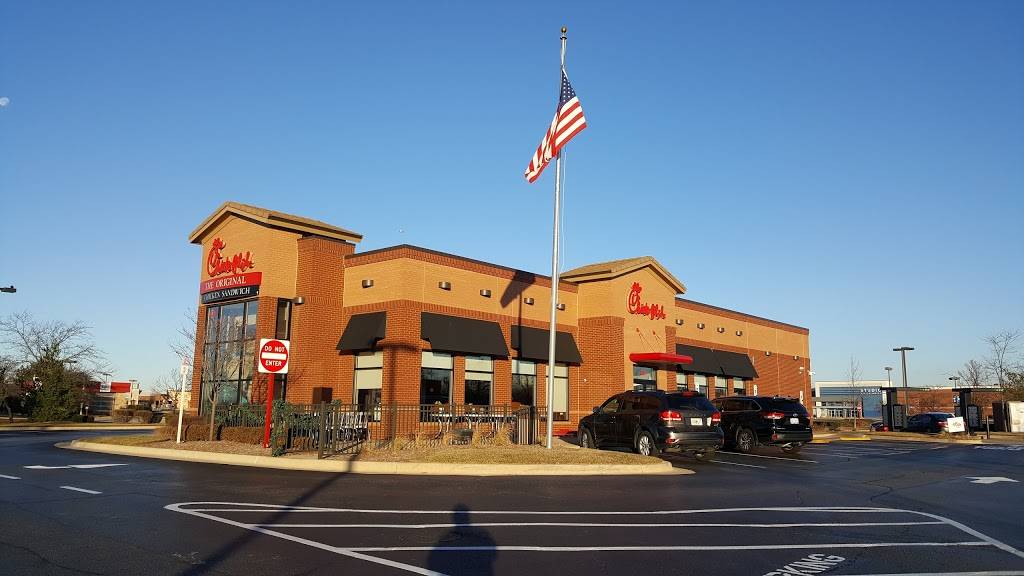 Chick-fil-A | restaurant | 301 E Loop Rd, Wheaton, IL 60189, USA | 6306688350 OR +1 630-668-8350