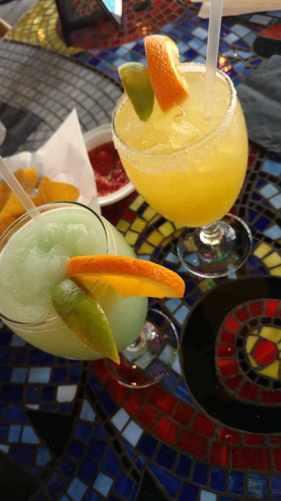 Pepes Cantina | restaurant | 433 W New England Ave A, Winter Park, FL 32789, USA | 3219724881 OR +1 321-972-4881