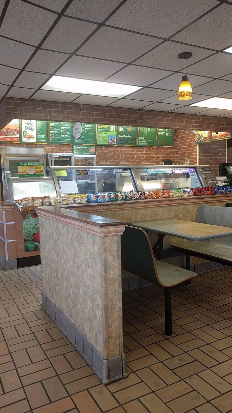 Subway | restaurant | 305 N Main St, Cedartown, GA 30125, USA | 7707489624 OR +1 770-748-9624
