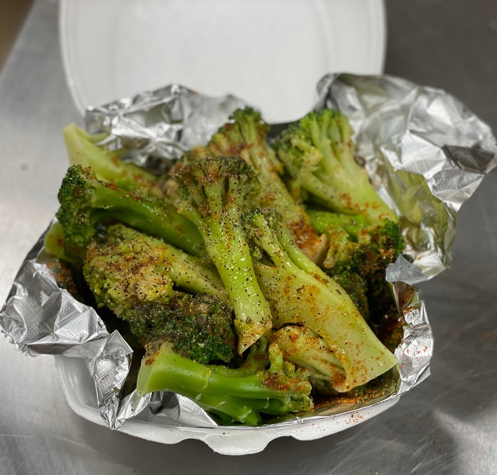 Tiger Seafood & Meat Market | restaurant | 204 S Elm St Ste A, Tuskegee, AL 36083, USA | 3342261096 OR +1 334-226-1096