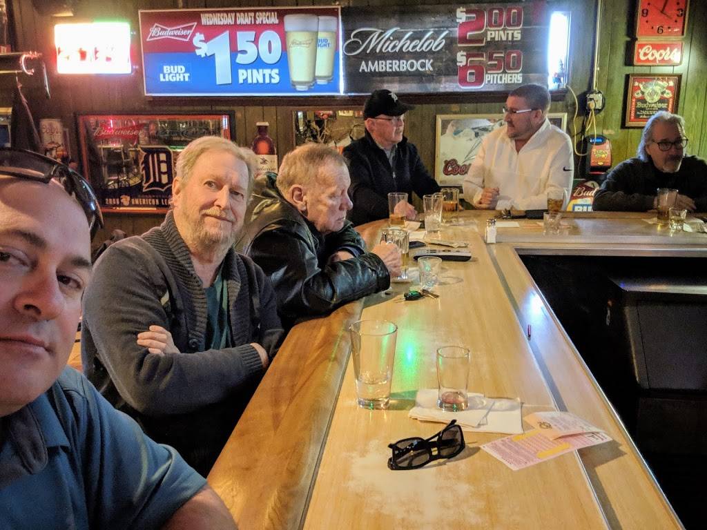 Madison Club Bar | restaurant | 32275 Stephenson Hwy, Madison Heights, MI 48071, USA | 2485884433 OR +1 248-588-4433