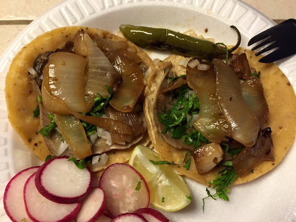 La Chilangita food truck | restaurant | 55 Crestview Dr, Watsonville, CA 95076, USA | 8314983179 OR +1 831-498-3179