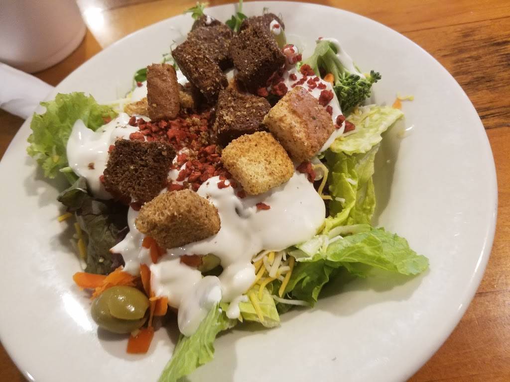 The Quart House | restaurant | 100 S Main St, LaBelle, FL 33935, USA | 8636747141 OR +1 863-674-7141