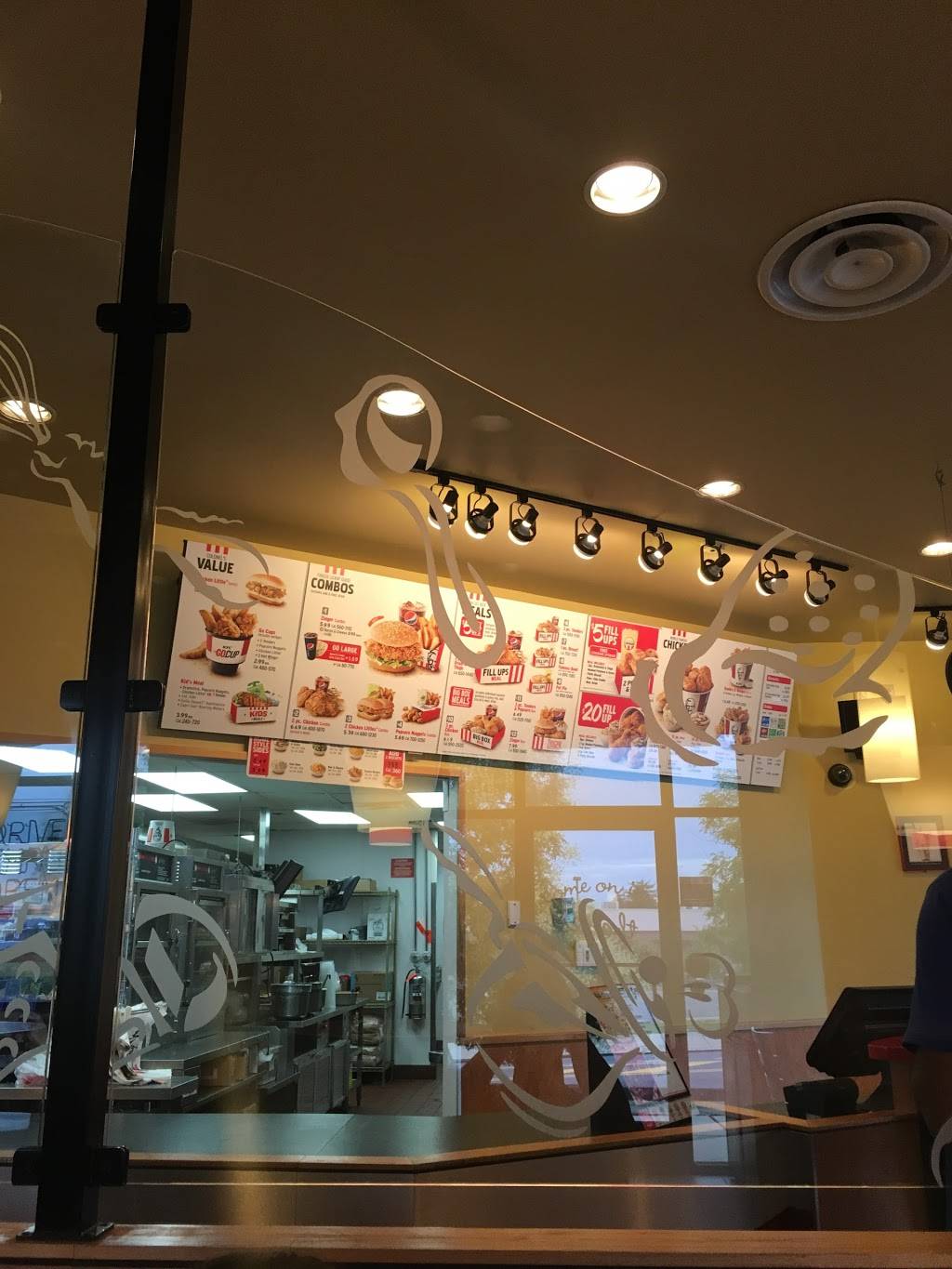 KFC | restaurant | 6240 Stenton Ave, Philadelphia, PA 19138, USA | 2155484530 OR +1 215-548-4530