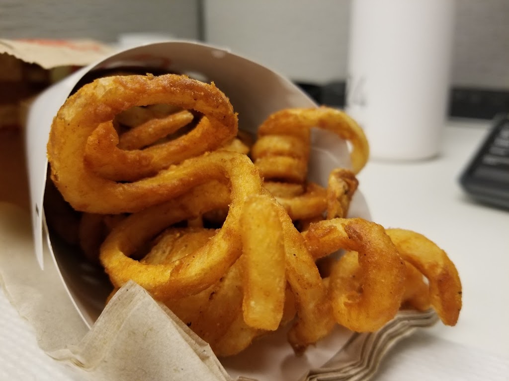 Arbys | meal takeaway | 5 N Wells St, Chicago, IL 60606, USA | 3123451771 OR +1 312-345-1771