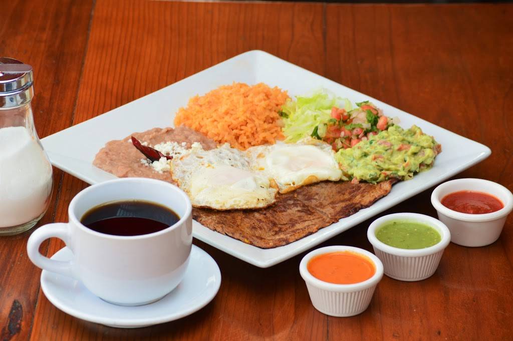 Del Valle Mexican Restaurant | restaurant | 2000 Sebastopol Rd, Santa Rosa, CA 95407, USA | 7075951081 OR +1 707-595-1081