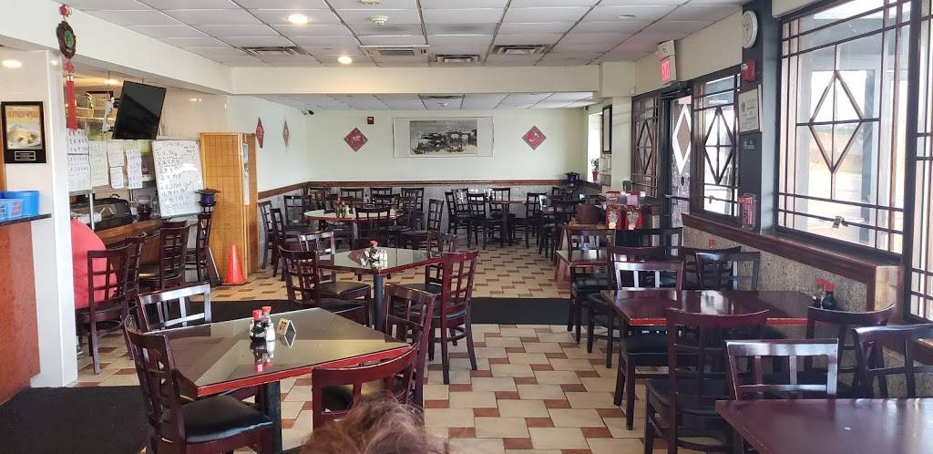 Gin Gin Restaurant | restaurant | 3381 Sheridan Dr, Amherst, NY 14226, USA | 7168362600 OR +1 716-836-2600