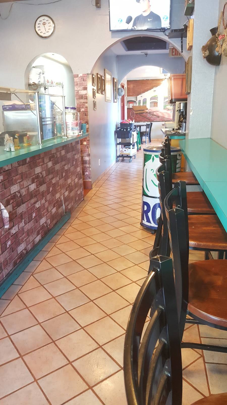 Karlitas Taco Place | restaurant | 512 Woodside Rd, Redwood City, CA 94061, USA | 6503648612 OR +1 650-364-8612