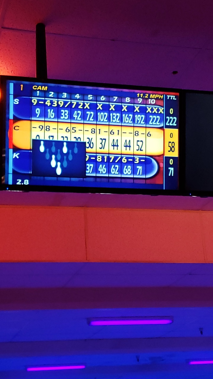 Bowlero Palmdale | restaurant | 38241 30th St E, Palmdale, CA 93550, USA | 6612742878 OR +1 661-274-2878