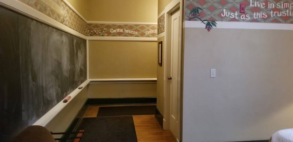 McMenamins Kennedy School | restaurant | 5736 NE 33rd Ave, Portland, OR 97211, USA | 5032493983 OR +1 503-249-3983