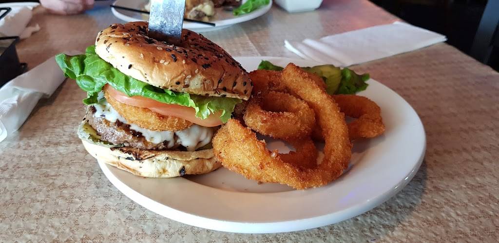 East End Grill | restaurant | 7956 Winchester Rd, Memphis, TN 38125, USA | 9014324256 OR +1 901-432-4256