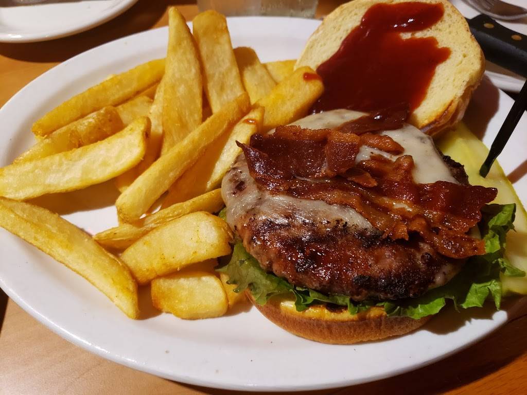 Texas Corral | restaurant | 6616 95th St, Oak Lawn, IL 60453, USA | 7084598761 OR +1 708-459-8761