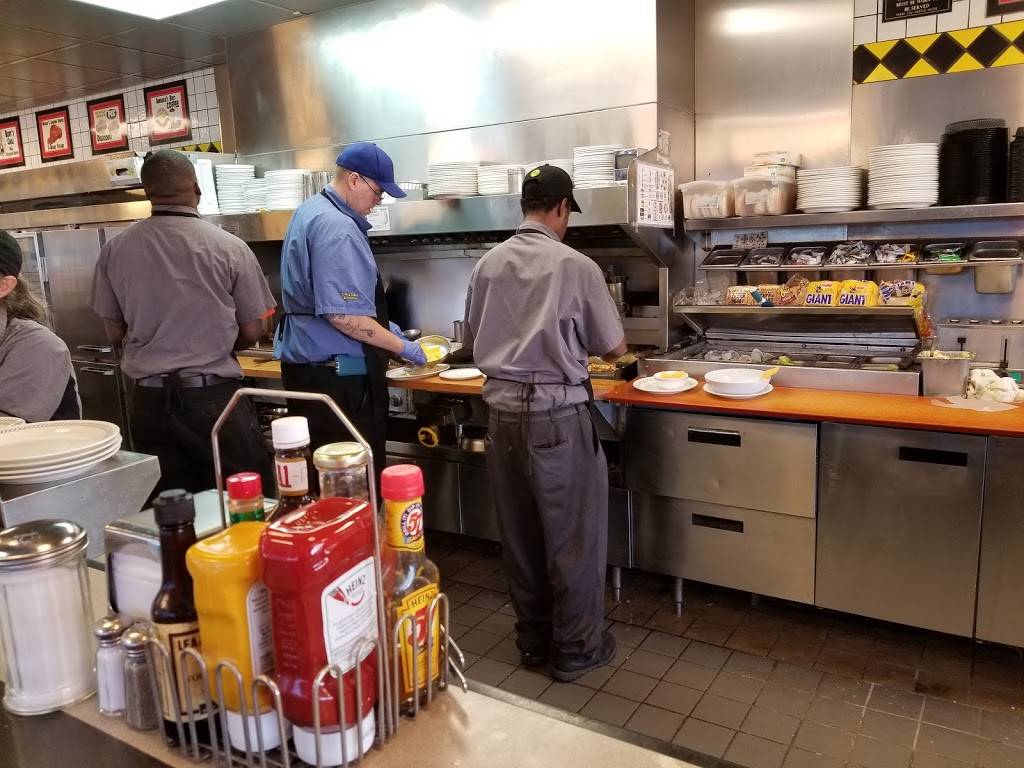 Waffle House | meal takeaway | 8121 Warren H Abernathy Hwy, Spartanburg, SC 29301, USA | 8645746051 OR +1 864-574-6051
