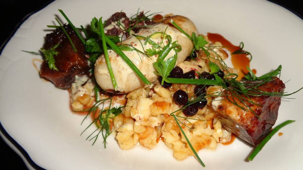 Heritage Tavern | restaurant | 131 E Mifflin St, Madison, WI 53703, USA | 6082839500 OR +1 608-283-9500