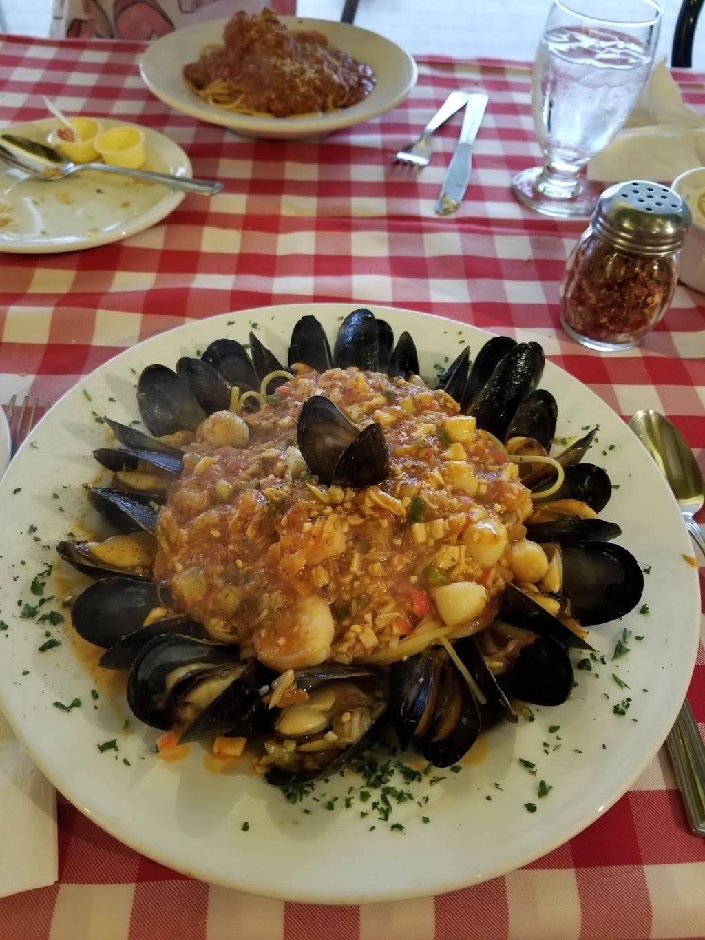 La Porto A Casa | meal takeaway | 3500 Fallowfield Rd, Nepean, ON K2J 4B3, Canada | 6138430825 OR +1 613-843-0825