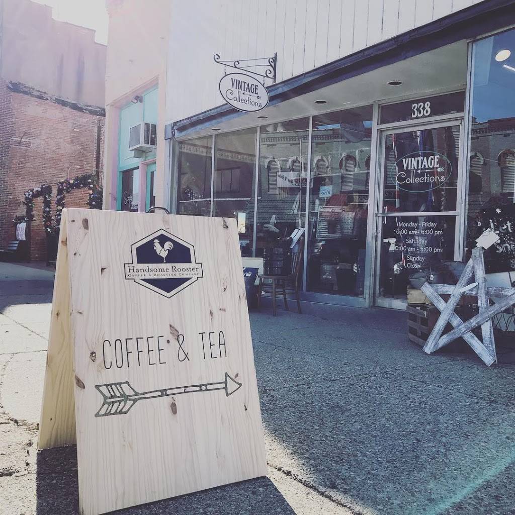 Handsome Rooster Coffee | restaurant | 338 N Market St, Mt Carmel, IL 62863, USA | 6189880151 OR +1 618-988-0151