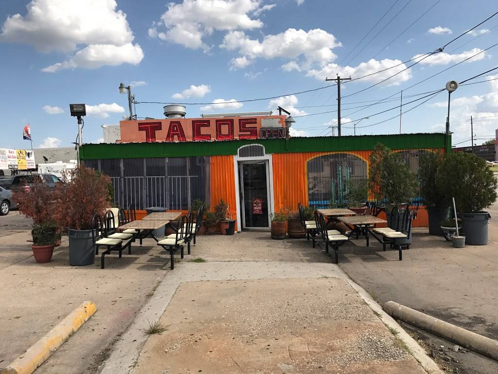Tacoz Toluka | restaurant | 10886 Harry Hines Blvd, Dallas, TX 75220, USA | 2146540360 OR +1 214-654-0360