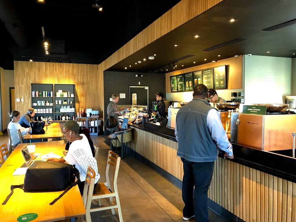 Starbucks | cafe | 630 Park St, Belmont, NC 28012, USA | 7048250142 OR +1 704-825-0142