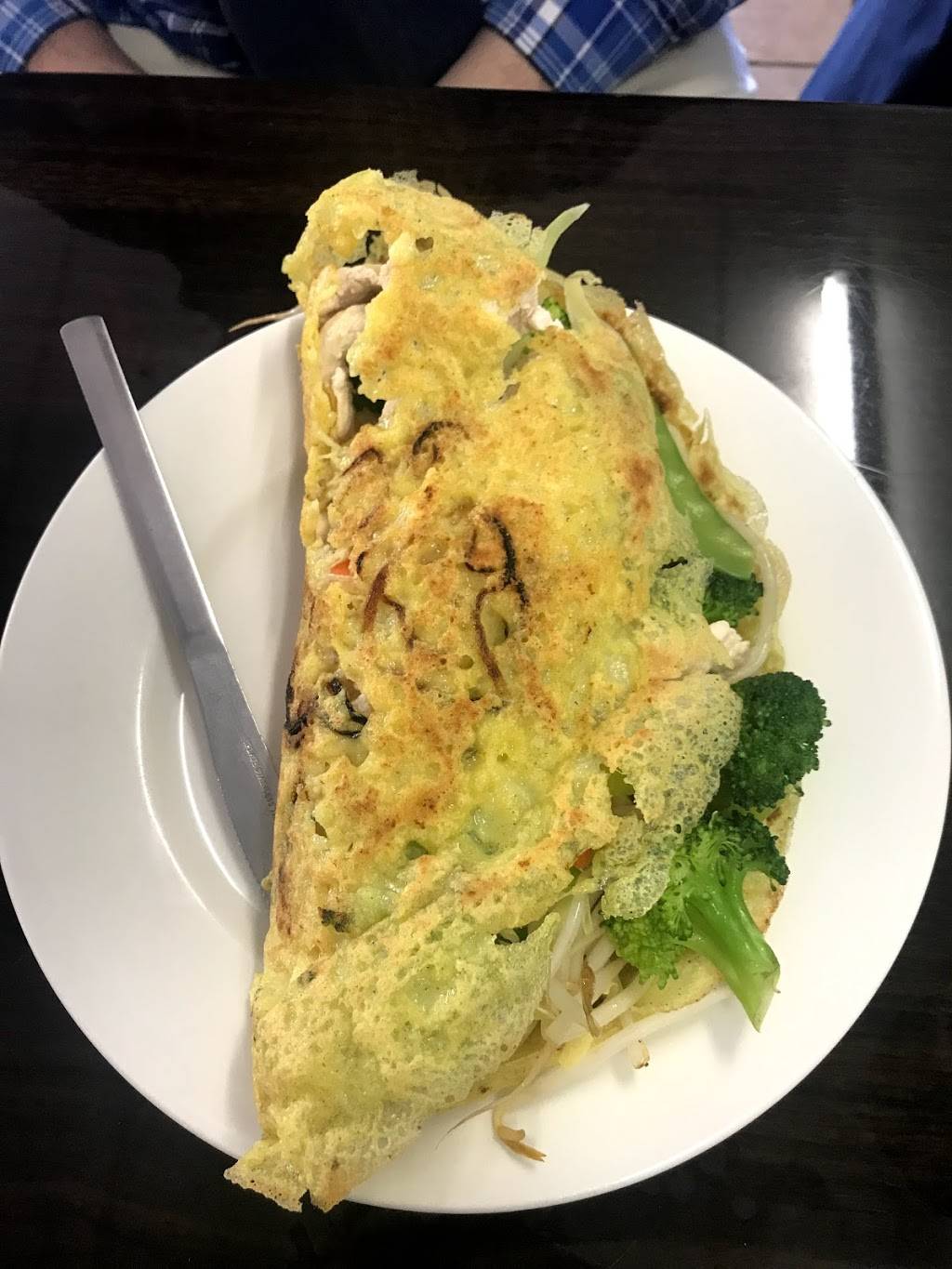 Saigon Flavor | restaurant | 980 Main St, East Hartford, CT 06108, USA | 8605284100 OR +1 860-528-4100