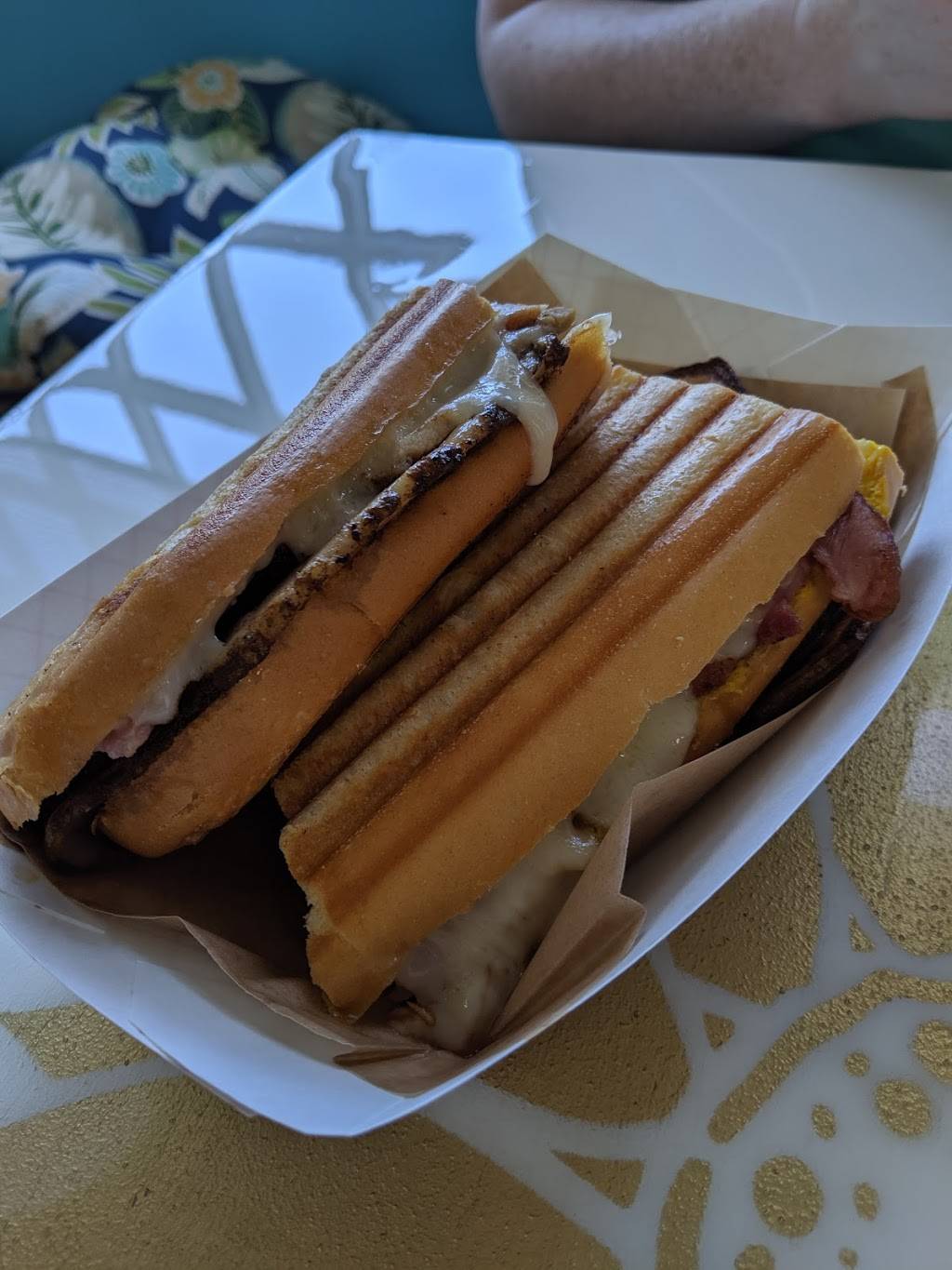 Guajiros Miami Eatery | restaurant | 1871 Seminole Trail, Charlottesville, VA 22901, USA | 4344652108 OR +1 434-465-2108