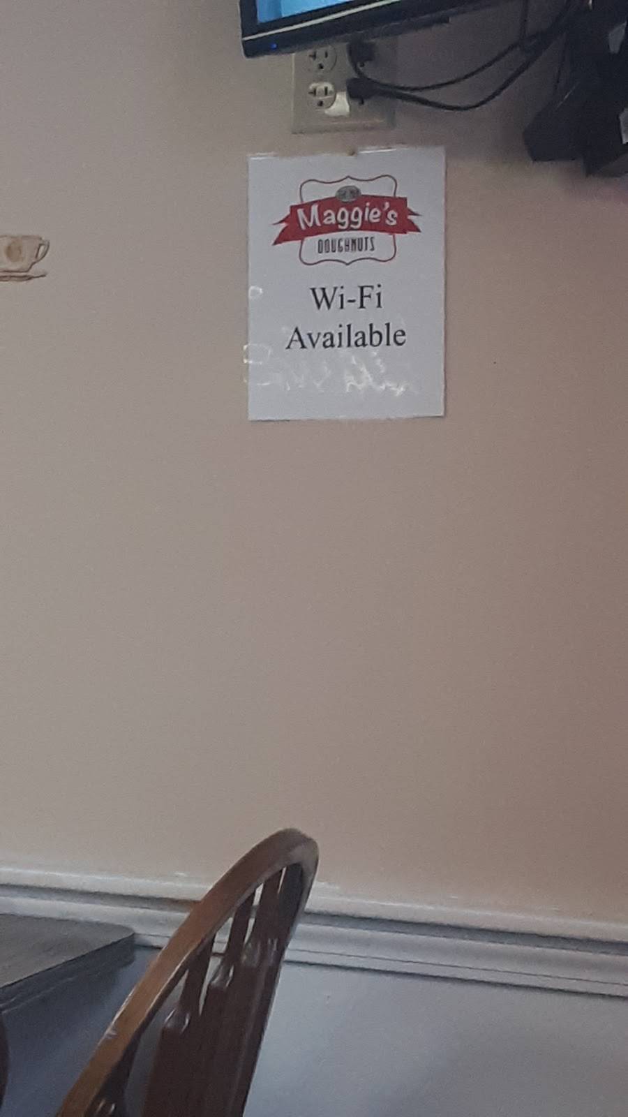 Maggies Donuts | restaurant | OH-305, Hiram, OH 44234, USA | 3309779009 OR +1 330-977-9009