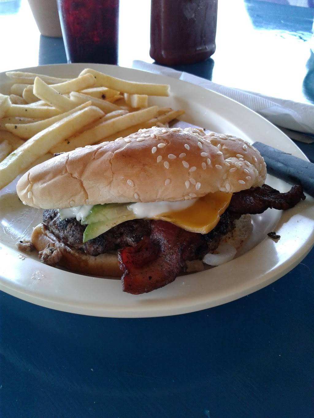 Louis Bait Camp Inc. RESTAURANT | restaurant | 3510 Hwy 6, Hitchcock, TX 77563, USA | 4099359050 OR +1 409-935-9050